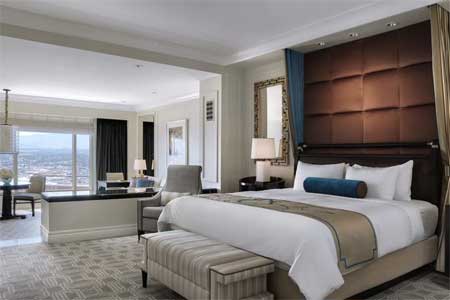 Luxury Suite  1 King Bed
